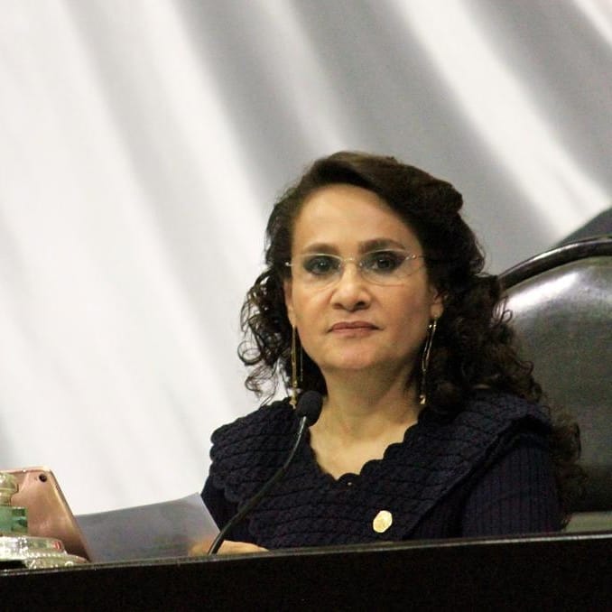 Padierna acusa condonación de impuestos en el PRD