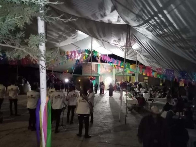 Les vale el covid en Querétaro, siguen fiestas, bodas…