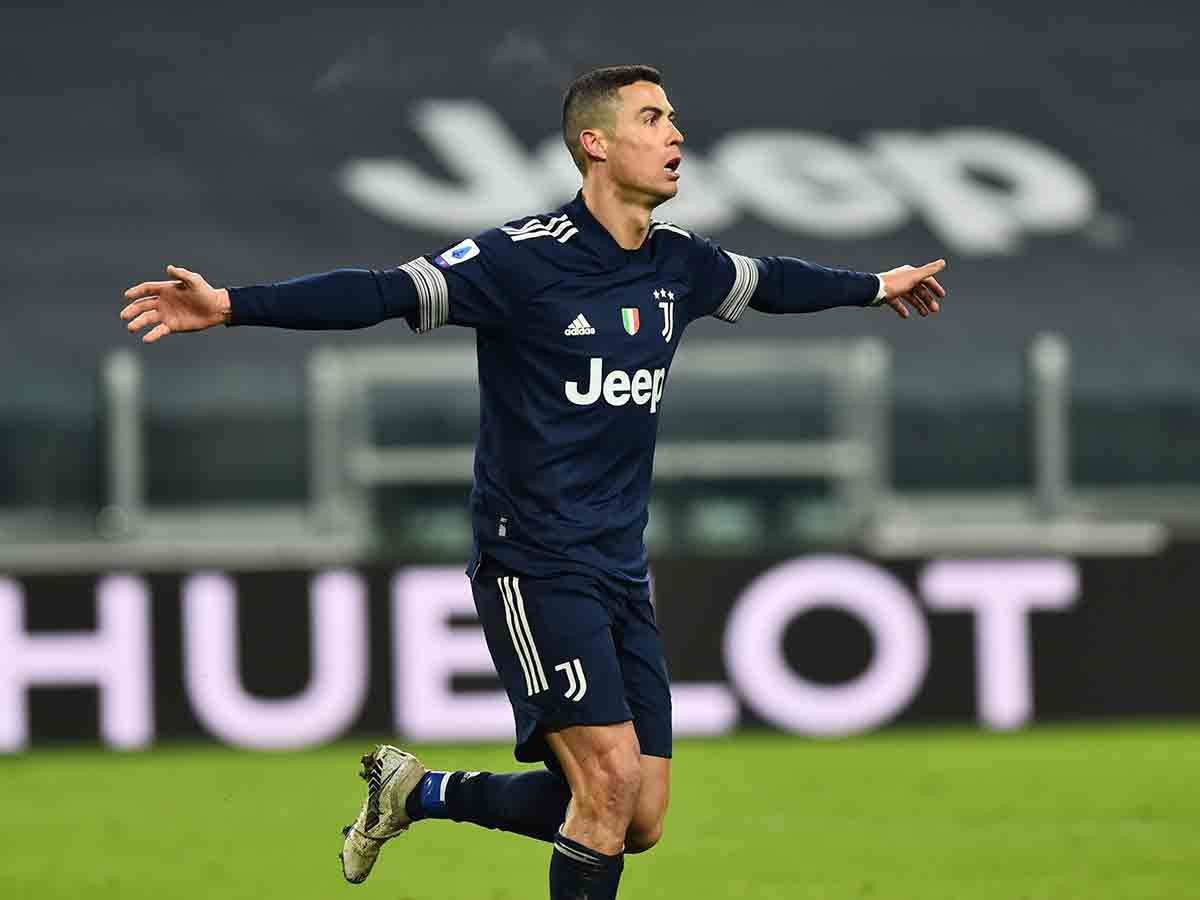Cristiano acerca a la Juventus al podio de la Serie A