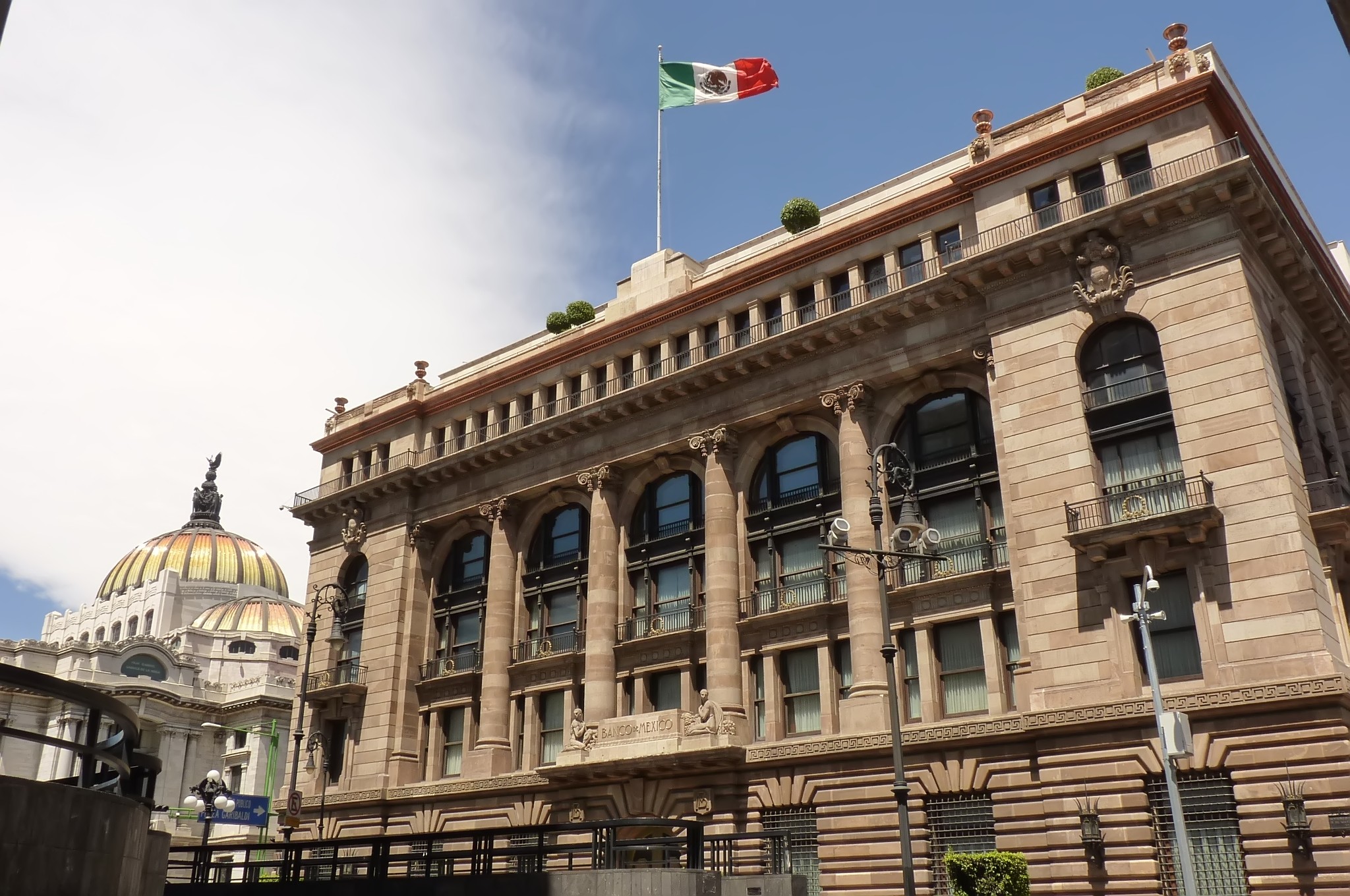 Reforma al Banco de México: Ningún beneficio y un alto riesgo