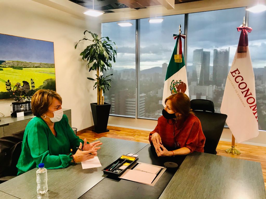 La Alcaldesa de Solidaridad, Quintana Roo, Laura Beristain, se reunió con la Secretaria de Economía federal, Tatiana Clouthier