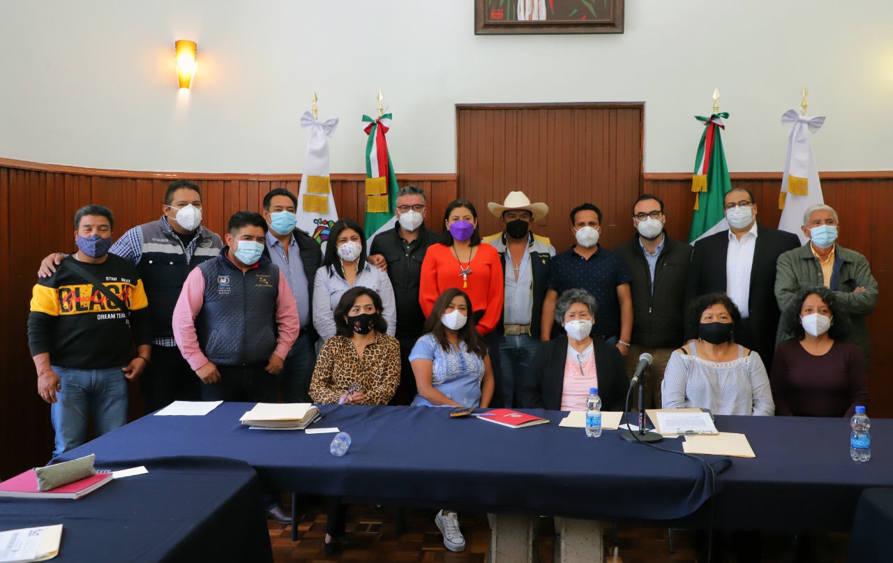 Alfa González ofrece a pueblos originarios de Tlalpan trabajo coordinado y respeto a sus tradiciones